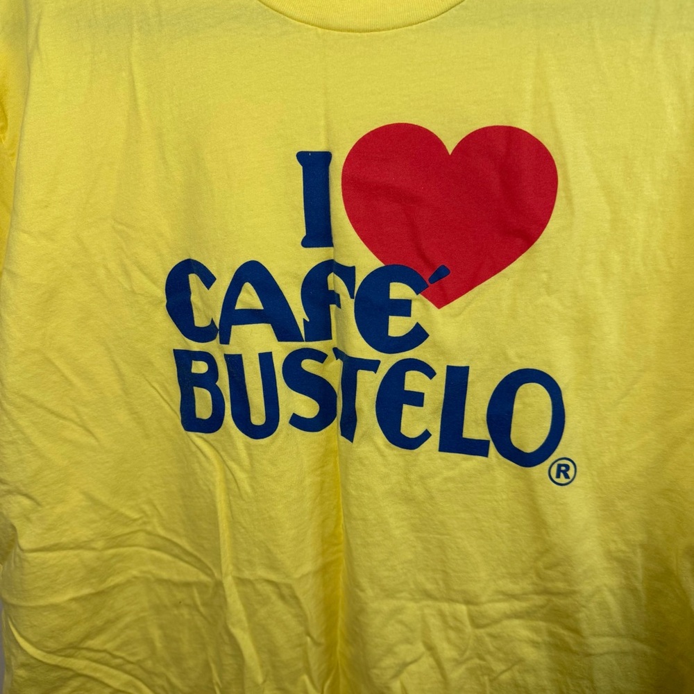 Lee Yellow Graphic Tee - Picture 2 of 6